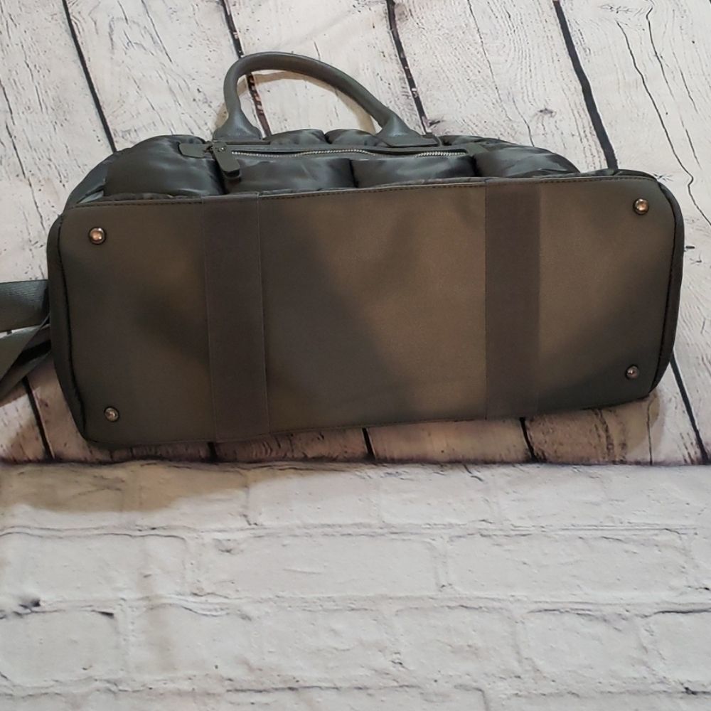 Sol and Selene Flying High Charcoal Travel Duffle Weekender Bag - Picture 9 of 9